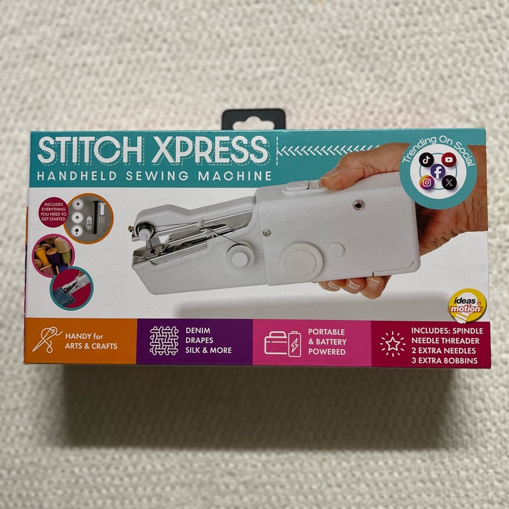 NWT Portable Handheld Sewing Machine